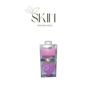 Skip the Spa 2-pack heart-shaped Face Exfoliators